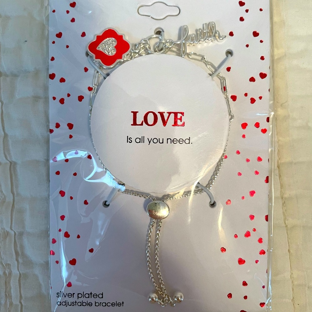 Charm bracelet
